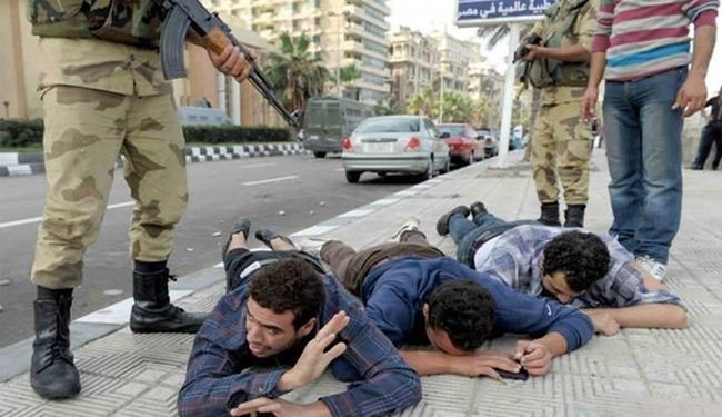 مقتل شرطي باطلاق نار على حراس كنيسة شمالي القاهرة