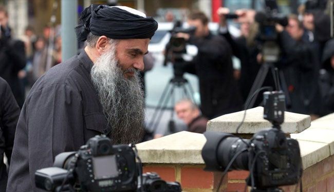 عندما يهاجم سلفي، مجموعة سلفية اخرى ويصفها بـ