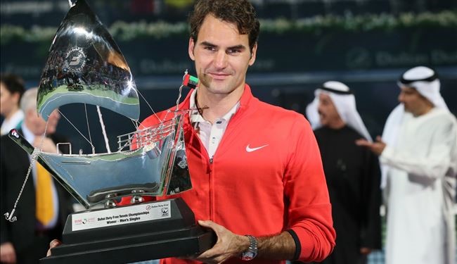 فيدرر يتوج للمرة السادسة ويصبح ثالث لاعب في التاريخ بعدد الالقاب