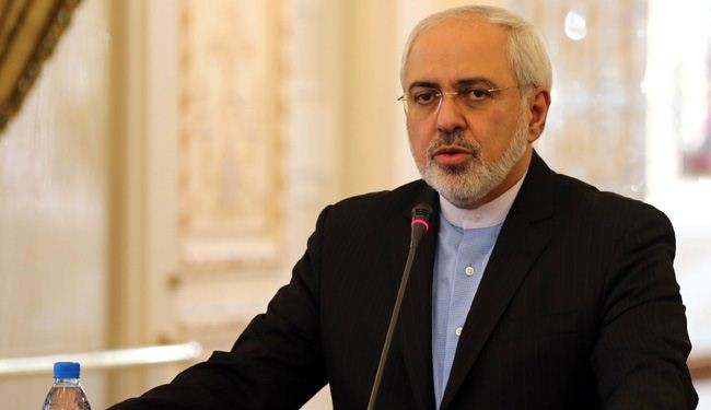 ظریف یؤکد اهمیة استمرار التعاون الاقتصادی بین ایران وفنزویلا