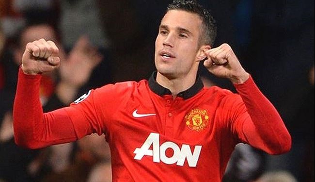 فان بيرسي يريد تجديد عقده مع مانشستر يونايتد