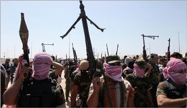 الانبار: داعش تفخخ منازل وطرق وتحظى بدعم من سياسيين وفضائيات