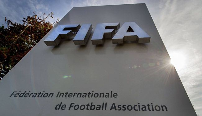 الديلي تلغراف: مطالب بحرمان قطر من استضافة كأس العالم