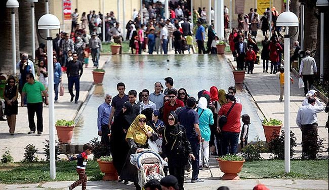 صور/جانب من احتفالات الايرانيين بأعياد النوروز
