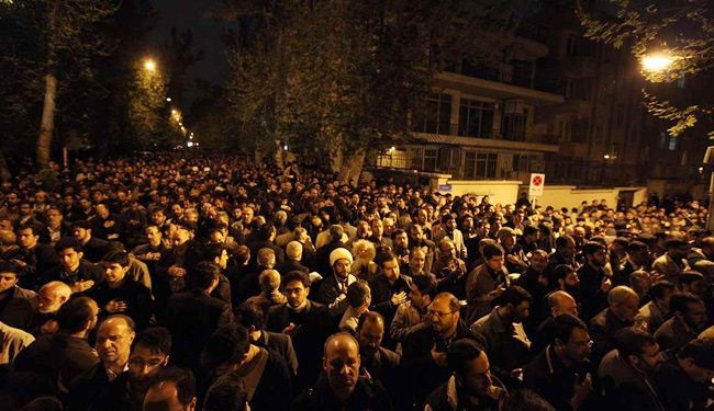 الحزن يعم ايران بذكرى شهادة بضعة الرسول