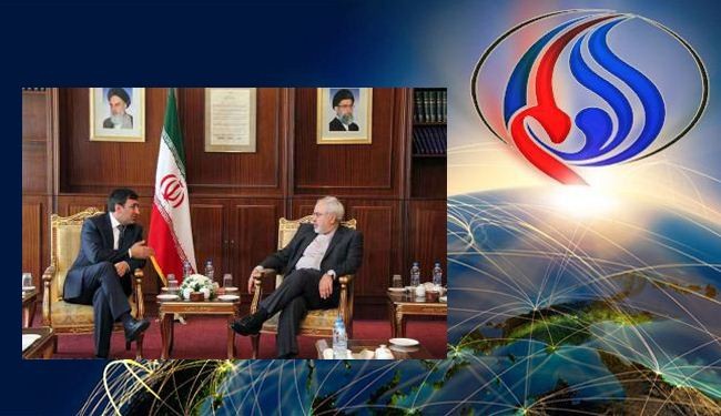 ظريف: إيران لن تدخر أي جهد لتطوير العلاقات مع تركيا