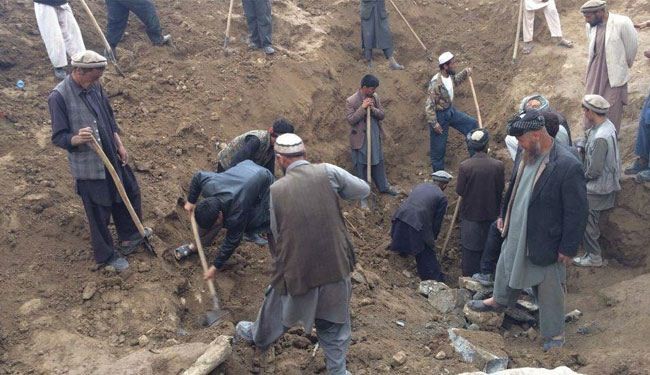 ارتفاع قتلى انهیار أفغانستان الارضي الى 2500 وآلاف المفقودين