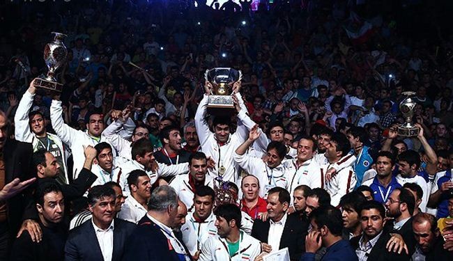 ايران تعتلي عرش بطولة كاس العالم للمصارعة الرومانية والقائد يهنيء