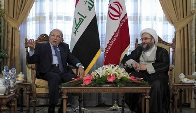 إيران تطالب العراق بتسليم عناصر خلق الإرهابية
