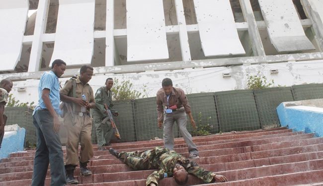 مصرع 15 شخصاً بانفجار قرب البرلمان الصومالي