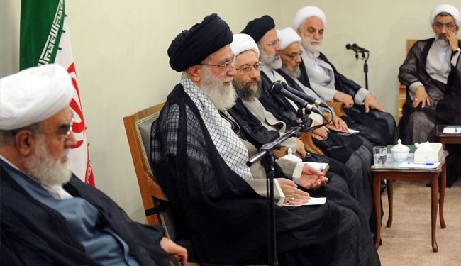 آية الله خامنئي: إيران تعارض بقوة أي تدخل أميركي في العراق