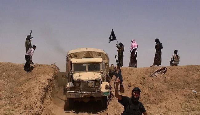 فعال اردنی: آمریکا از داعش پشتیبانی می‌کند