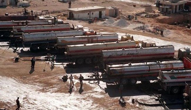 داعش تواصل تفجير المراقد وبيع النفط والغاز السوري للعراقيين