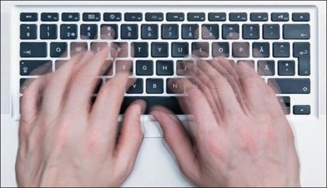 كيف نكتب على  لوحة المفاتيح بسرعة دون الشعور بالملل؟