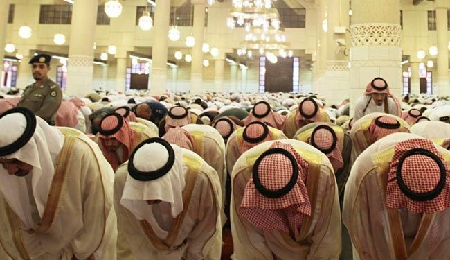 پرداختن به مسائل سیاسی در روز عید  ممنوع!