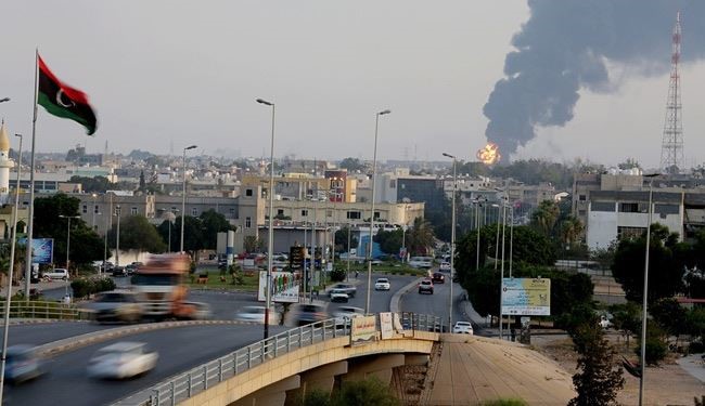 السفير البريطاني في ليبيا يغادر البلاد لأسباب امنية
