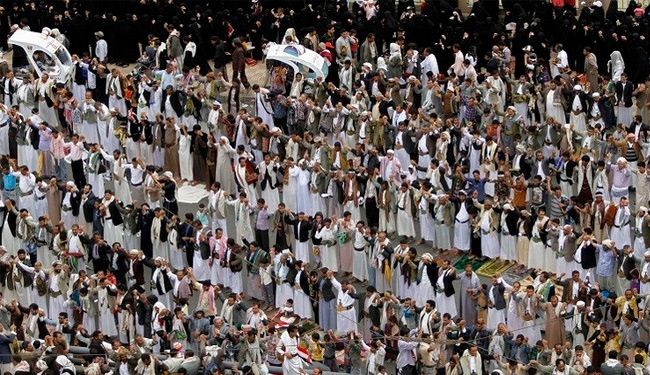 انباء عن موافقة الرئيس اليمني على مبادرة لحل الأزمة