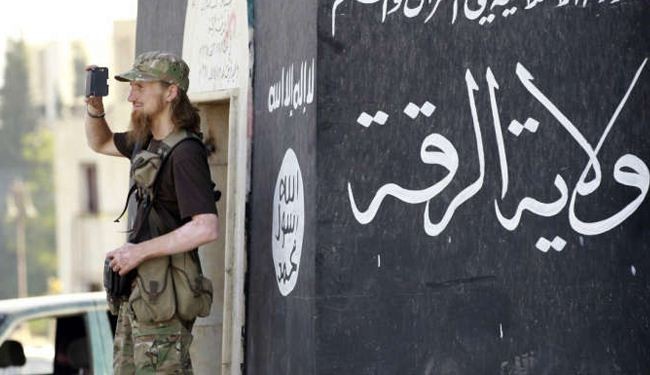 مقتل 18 داعشيا بينهم قياديون بارزون في غارة جوية بالرقة