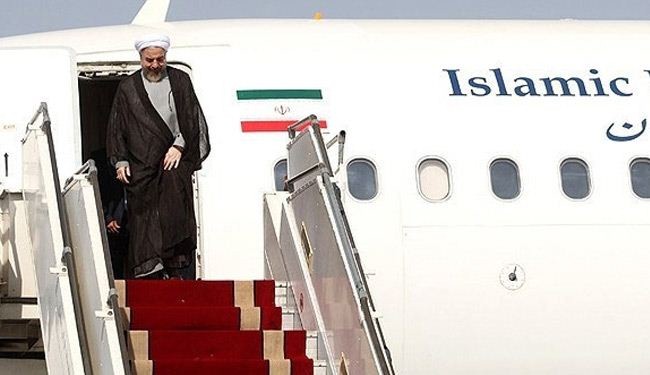 الرئيس الايراني يصل الى مدينة مشهد المقدسة