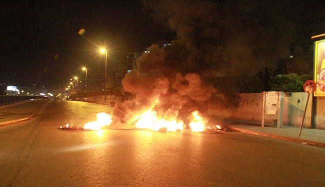 قطع طرقات في بيروت والبقاع والشمال تضامناً مع الجيش
