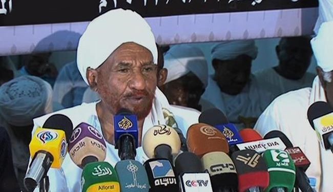 الأمن السوداني يعتزم مقاضاة الصادق المهدي