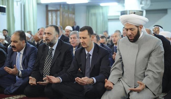 الرئيس الأسد يصلي عيد الأضحى في جامع النعمان بن بشير