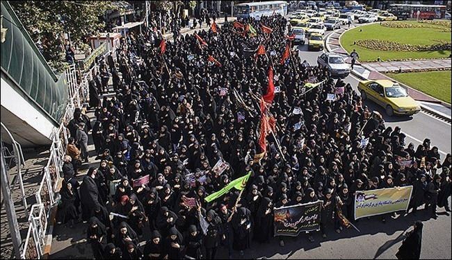 بالصور...احياء مراسم عاشوراء بنقاط مختلفة في ايران