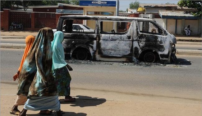 أكثر من 120 قتيلا وجريحا بهجوم تفجيري على مدرسة بنيجيريا