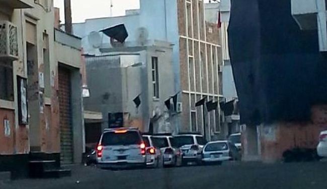 حملة مداهمات إرهابية واعتقالات في بني جمرة البحرينية