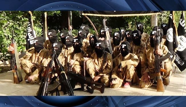 داعش کودکان را 45 روزه شستشوی مغزی می‌دهد