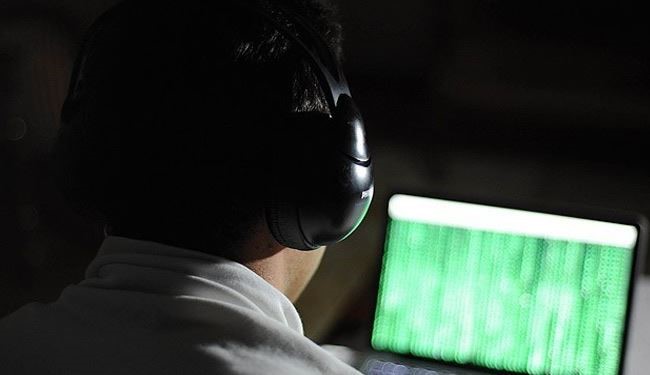 تركيا توقف 5 ضباط شرطة في إطار التنصت ضد الحكومة