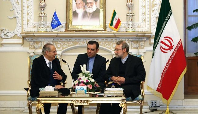لاریجاني : الاتفاق النووي رهن بامتناع الغرب عن المساومات السیاسیة