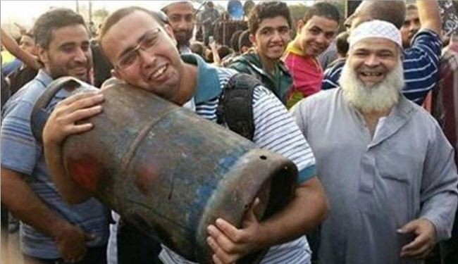 شاب مصري يموت من الفرحة عقب حصوله على اسطوانة غاز