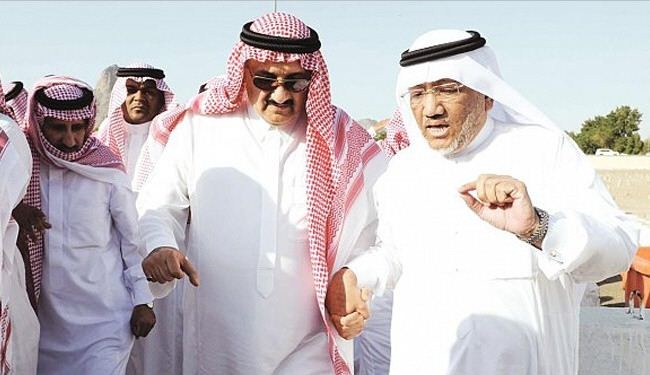 غياب متعب عن عزاء والده يثير علامات استفهام؟!