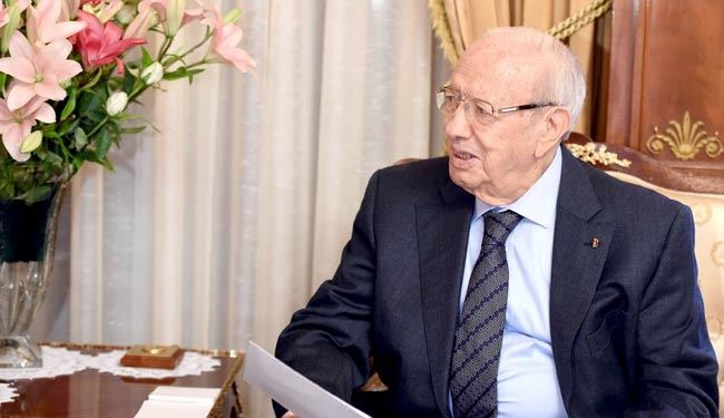 دولت تونس استعفا کرد