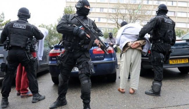 فرنسا... توقيف اشخاص من اصل شيشاني بتهمة تأليف شبكة متطرفة