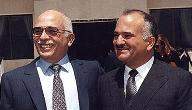 الصهاينة يكشفون سر عزل الملك حسين لاخيه من ولاية العهد!