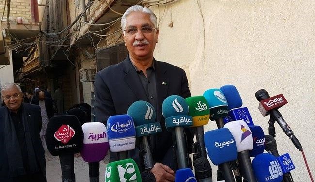 رئيس البرلمان الباكستاني يزور مراجع النجف الاشرف