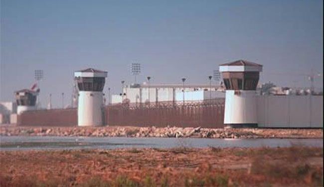 نبیل رجب: شکنجه زندانیان بحرینی همچنان ادامه دارد