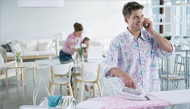 لو علم الرجل فوائد الأعمال المنزلية لنازع زوجته عليها!