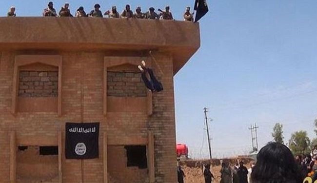 پرتاب از ساختمان توسط تروریست های داعش