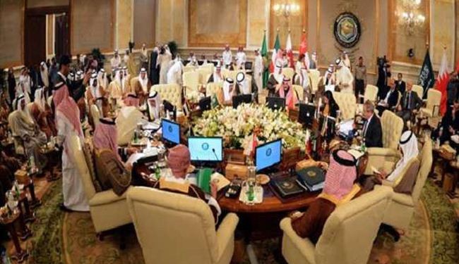 قمة تشاورية خليجية بالرياض اليوم وبحضور فرنسي أميركي