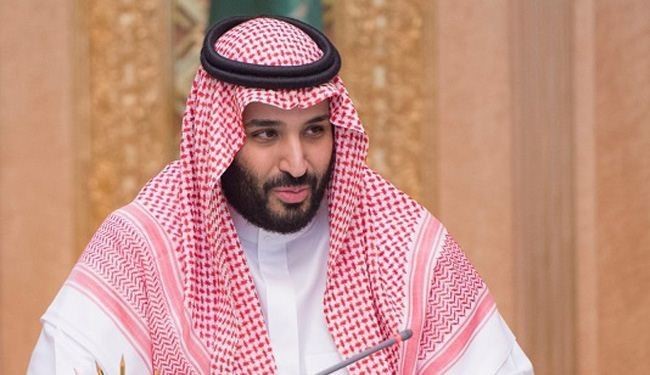 وزیر دفاع عربستان در پاریس به جهاد مشغول است !