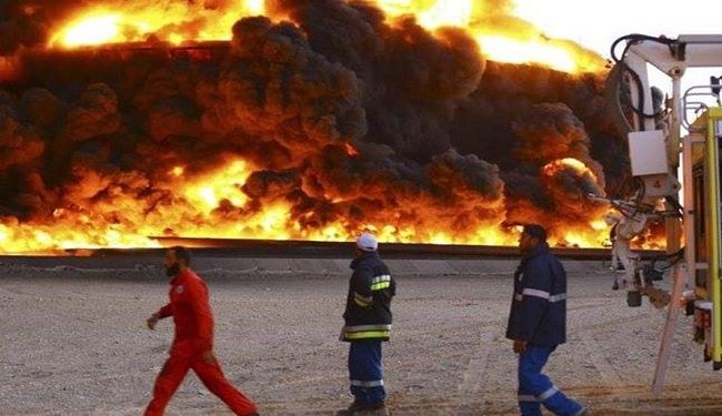 تعرض ناقلة نفط ليبية لقصف من طائرات لقوات حفتر غرب سرت