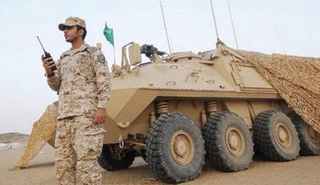 الجيش اليمني واللجان الشعبية يهاجمون مواقع سعودية