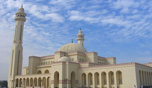 نخست وزیر فرانسه : ارتباطی بین اسلام و افراط گرایی نیست