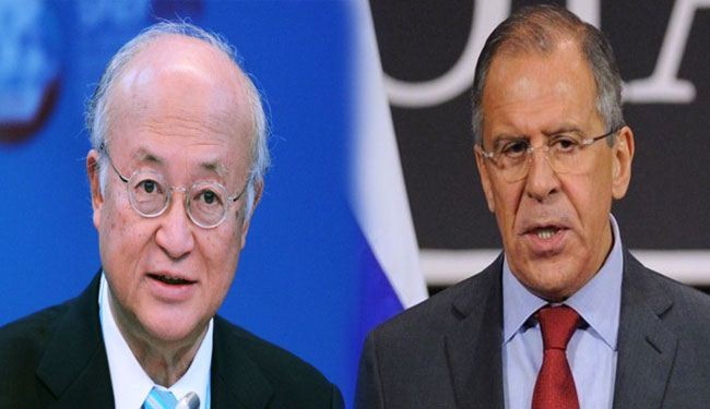 لافروف يبحث النووي الإيراني مع أمانو على هامش منتدى بطرسبورغ