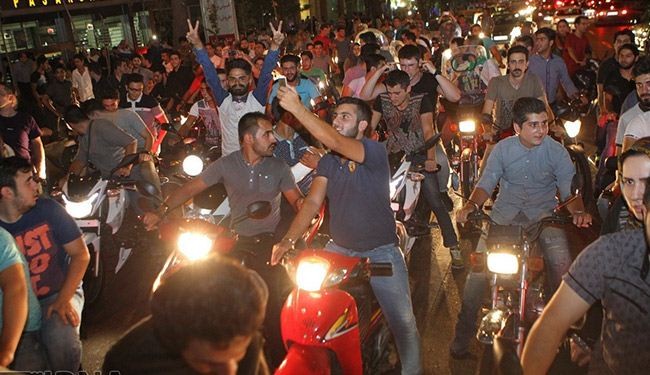 40 عاماً من الكفاح النووي: إيران تنتصر