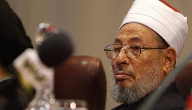 قرضاوی: سیسی، اسد و انصارالله را نفرین کنید!