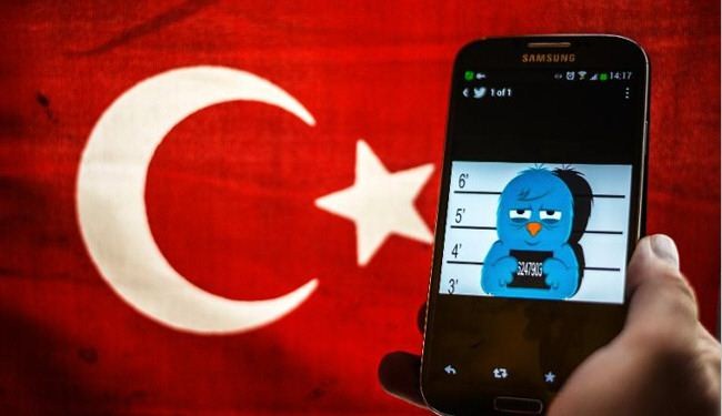 تركيا ترفع الحظر عن موقع تويتر بعد ساعات قليلة من تطبيقه